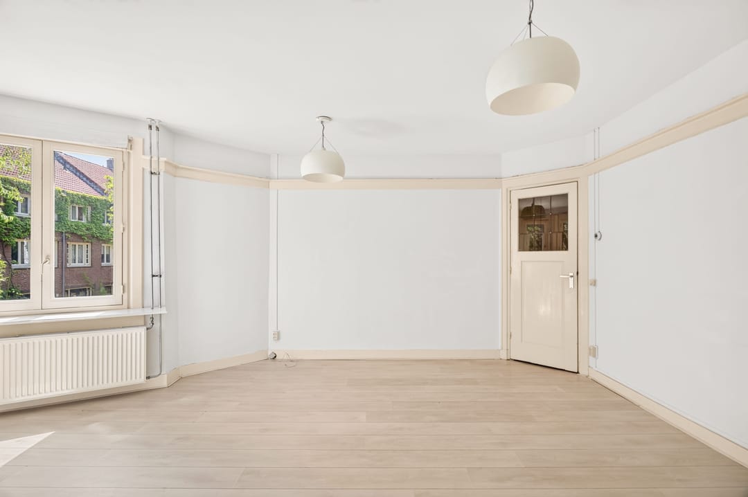 Photo 7 of Bertelmanstraat 18-1