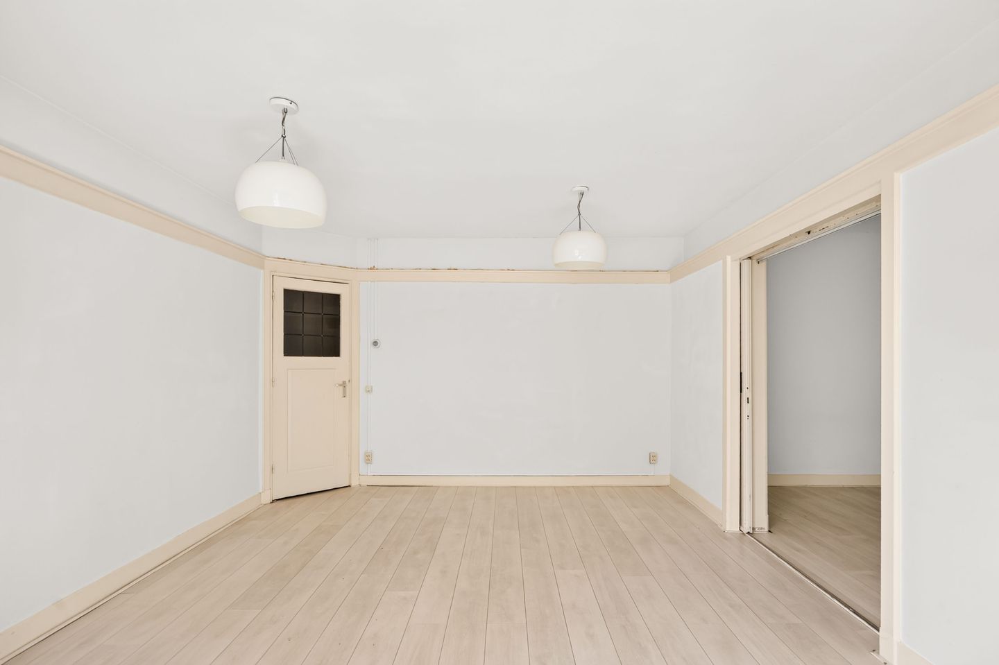 Photo 10 of Bertelmanstraat 18-1