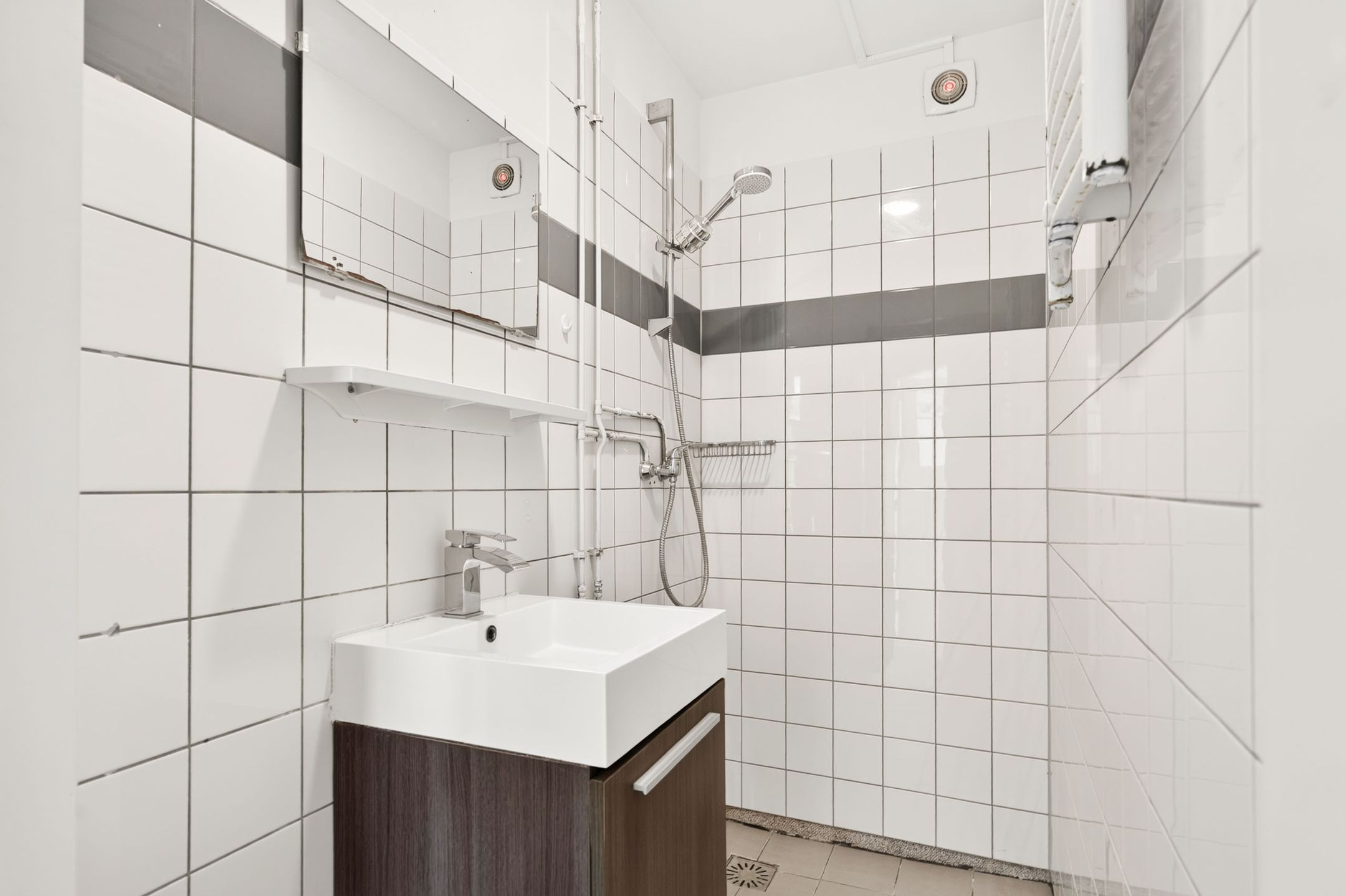 Photo 21 of Bertelmanstraat 18-1