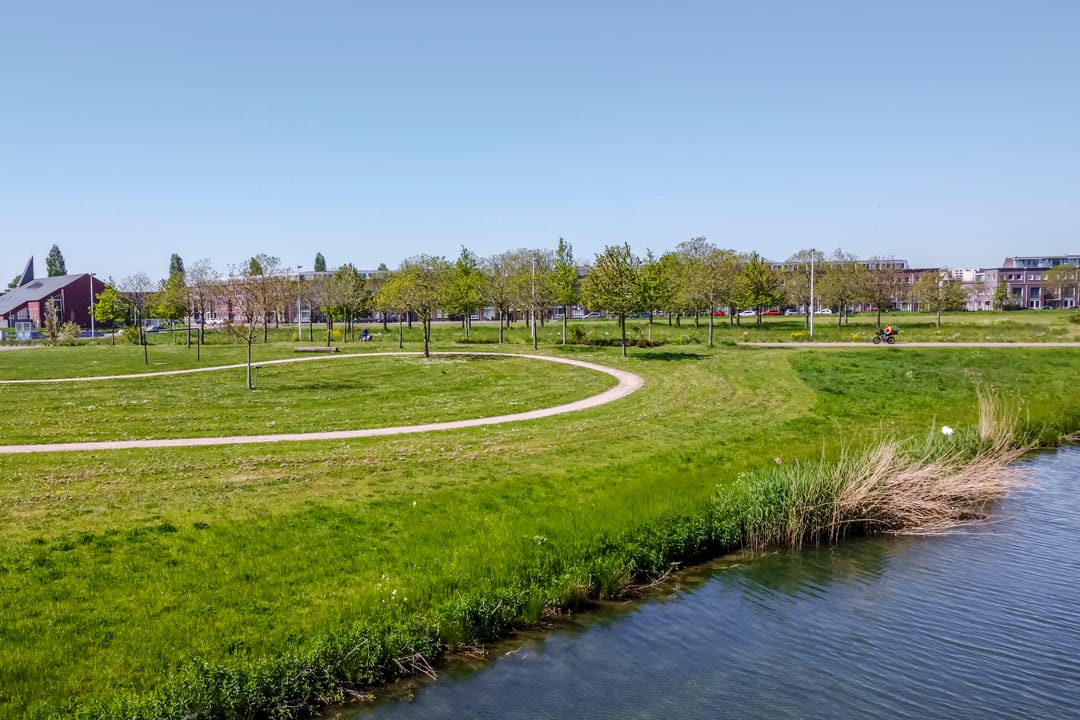 Photo 47 of Eerste Oosterparklaan 98-A