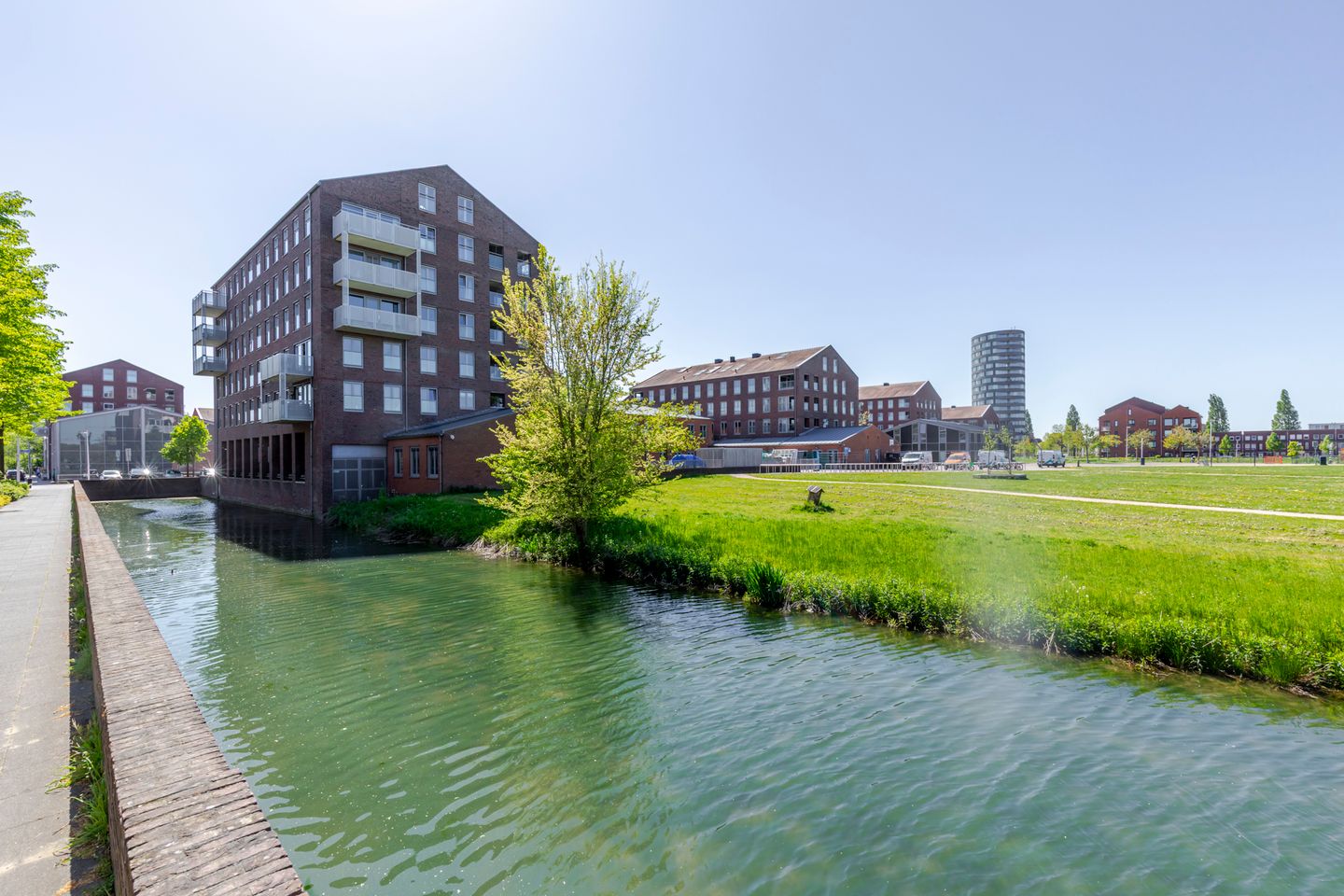 Photo 44 of Eerste Oosterparklaan 98-A