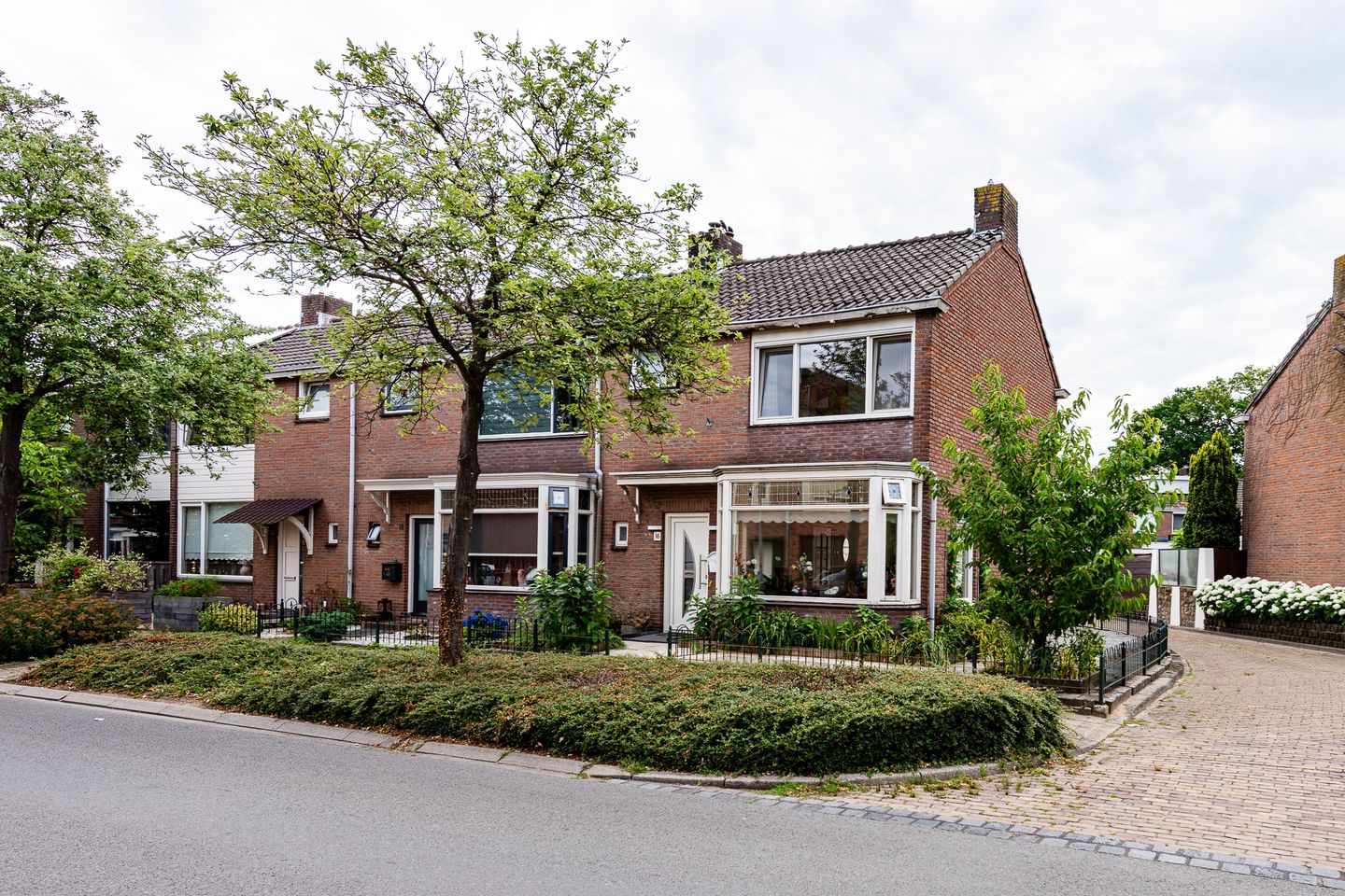 Photo 1 of Saturnusstraat 16