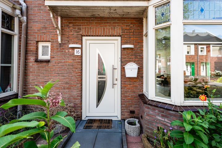 Photo 4 of Saturnusstraat 16
