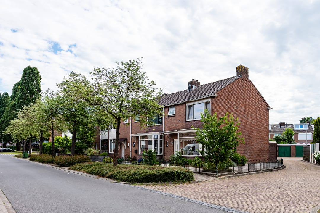 Photo 23 of Saturnusstraat 16