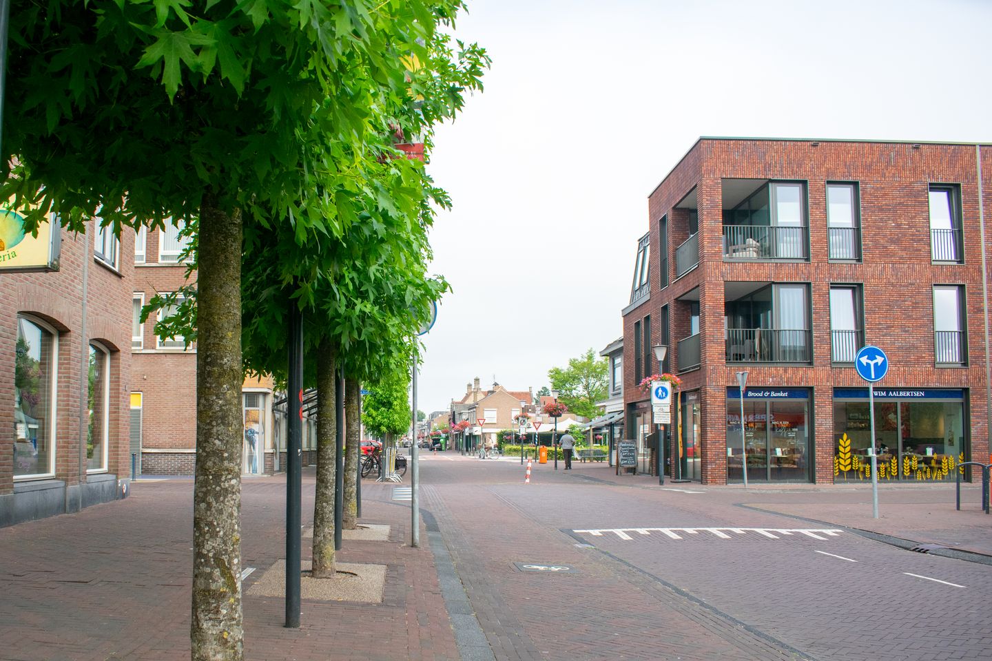 Bekijk foto 3 van Dorpsstraat 17