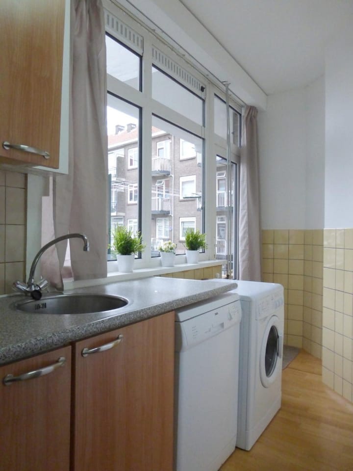 Foto 5 van Prins Hendrikstraat 6-A