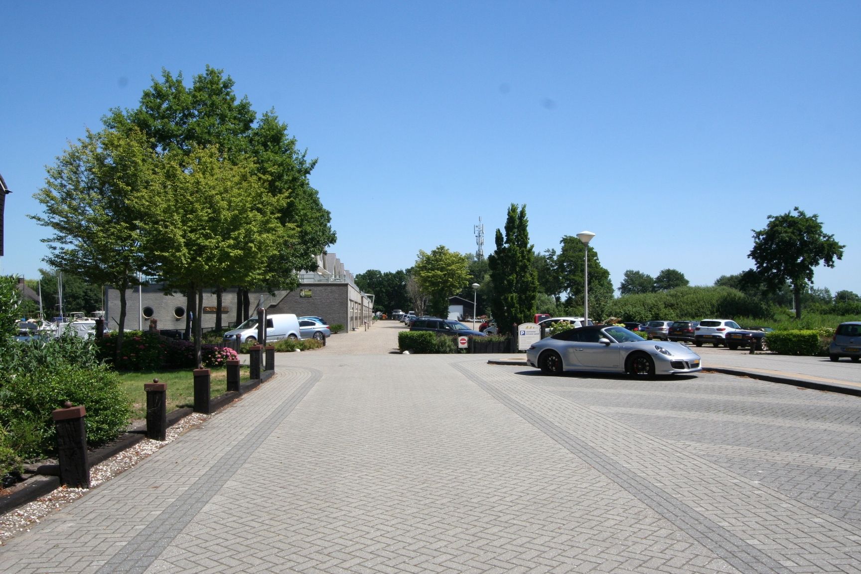 Foto 48 van Veneweg 292-54