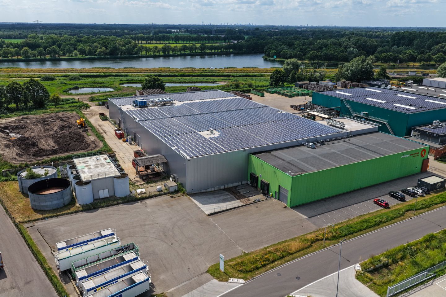 View photo 2 of Gerstdijk 18