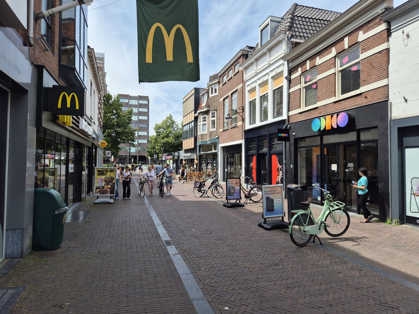 View photo 4 of Utrechtsestraat 45