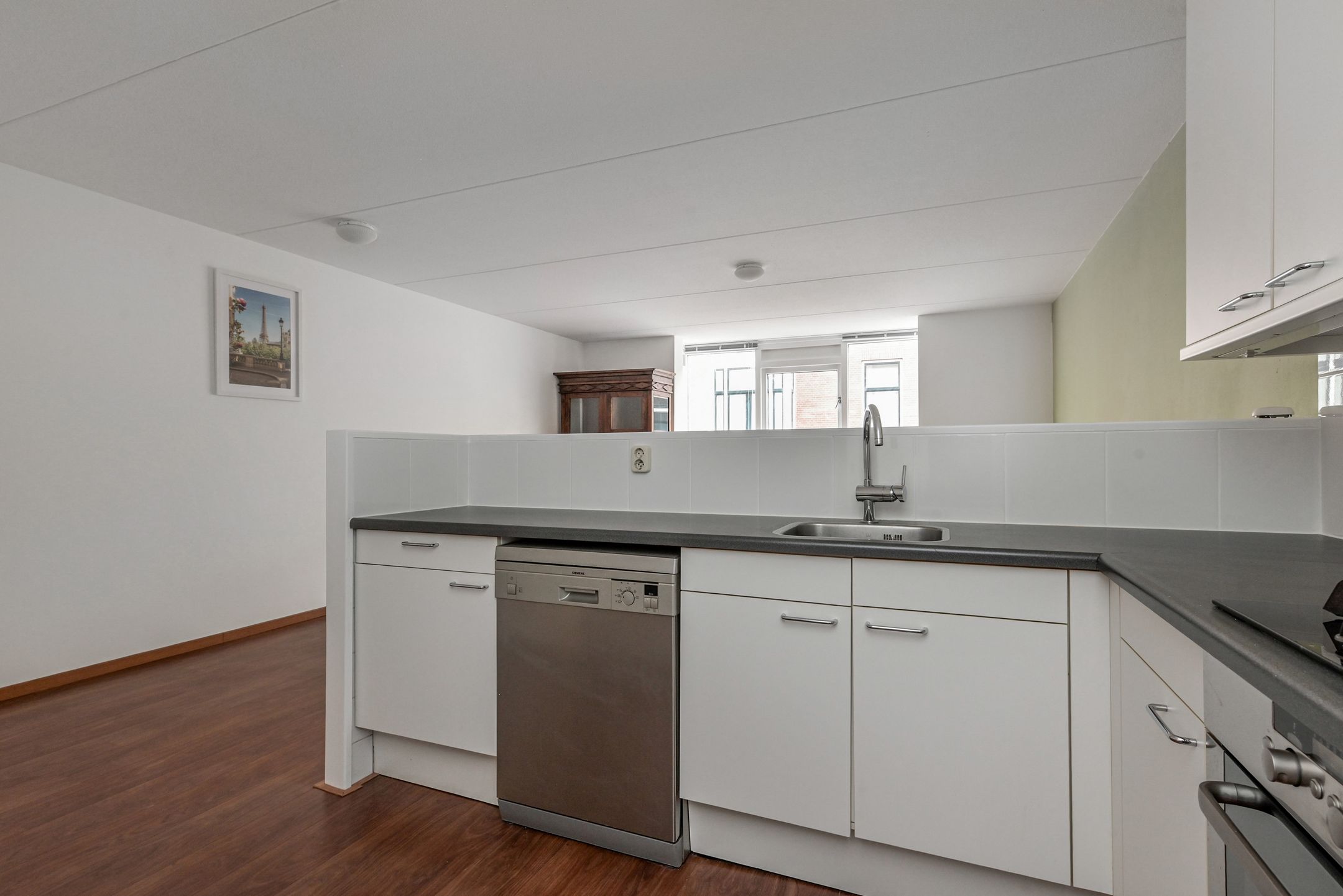 Photo 12 of Van Aerssenstraat 144-B