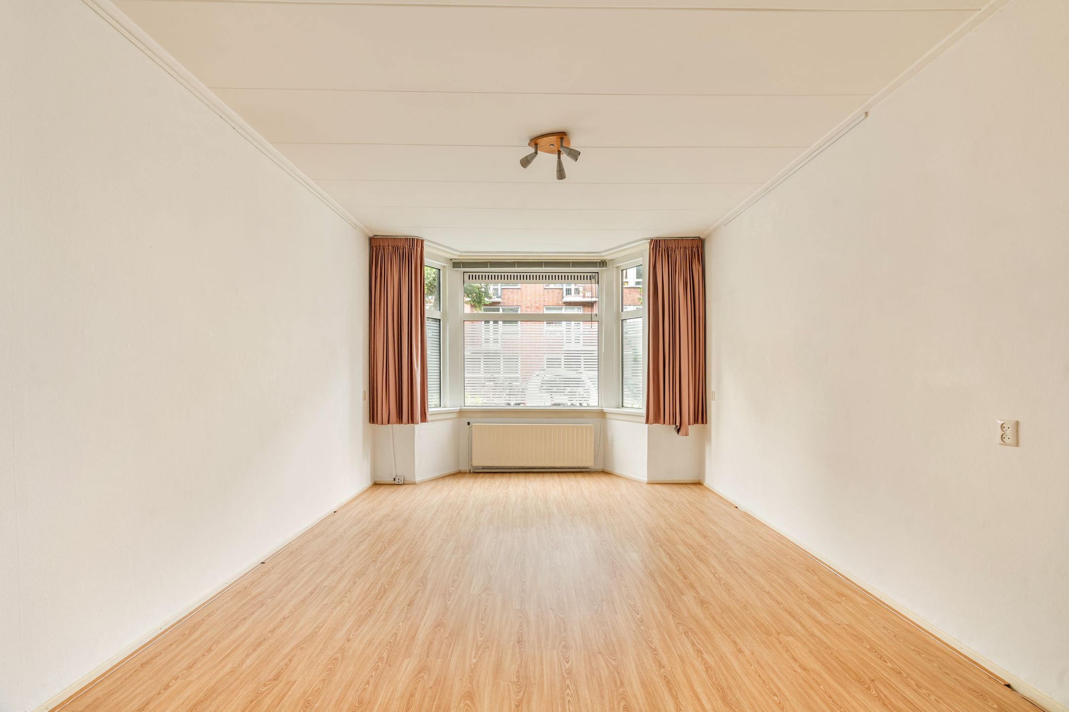 Photo 3 of Waalstraat 129-H
