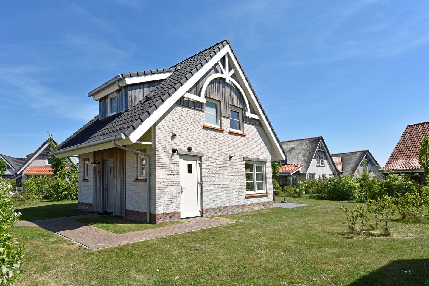 Foto 5 van Zeedijk 24-460
