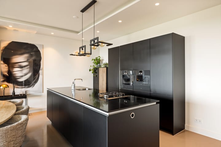 Appartement te koop: Gustav Mahlerlaan 977, Amsterdam
