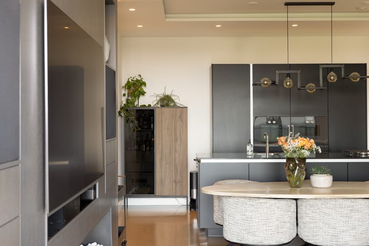 Appartement te koop: Gustav Mahlerlaan 977, Amsterdam