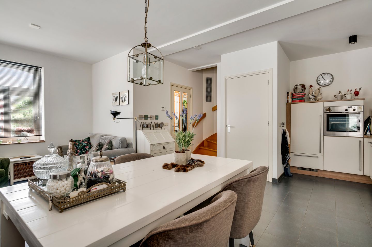 Photo 10 of Mgr. Brulsstraat 18