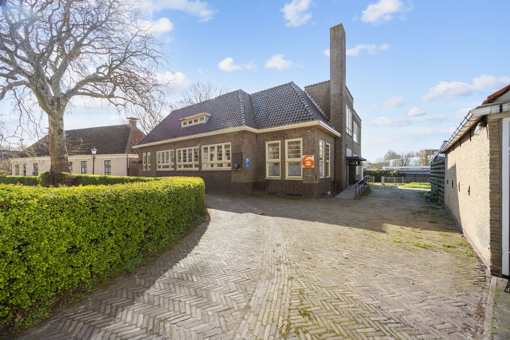 Kerkplein 6 