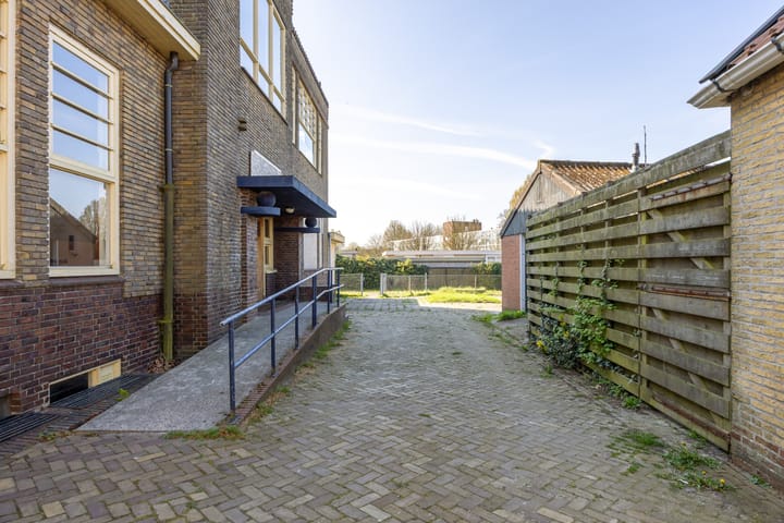 Appartement te koop: Kerkplein 6, Grijpskerk