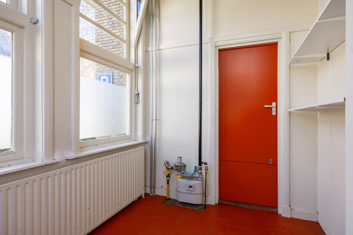 Appartement te koop: Kerkplein 6, Grijpskerk