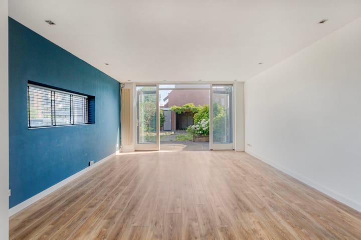 Hoekwoning te huur: Meervalweg 68, Landsmeer