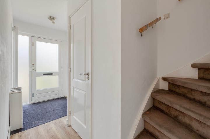 Hoekwoning te huur: Meervalweg 68, Landsmeer