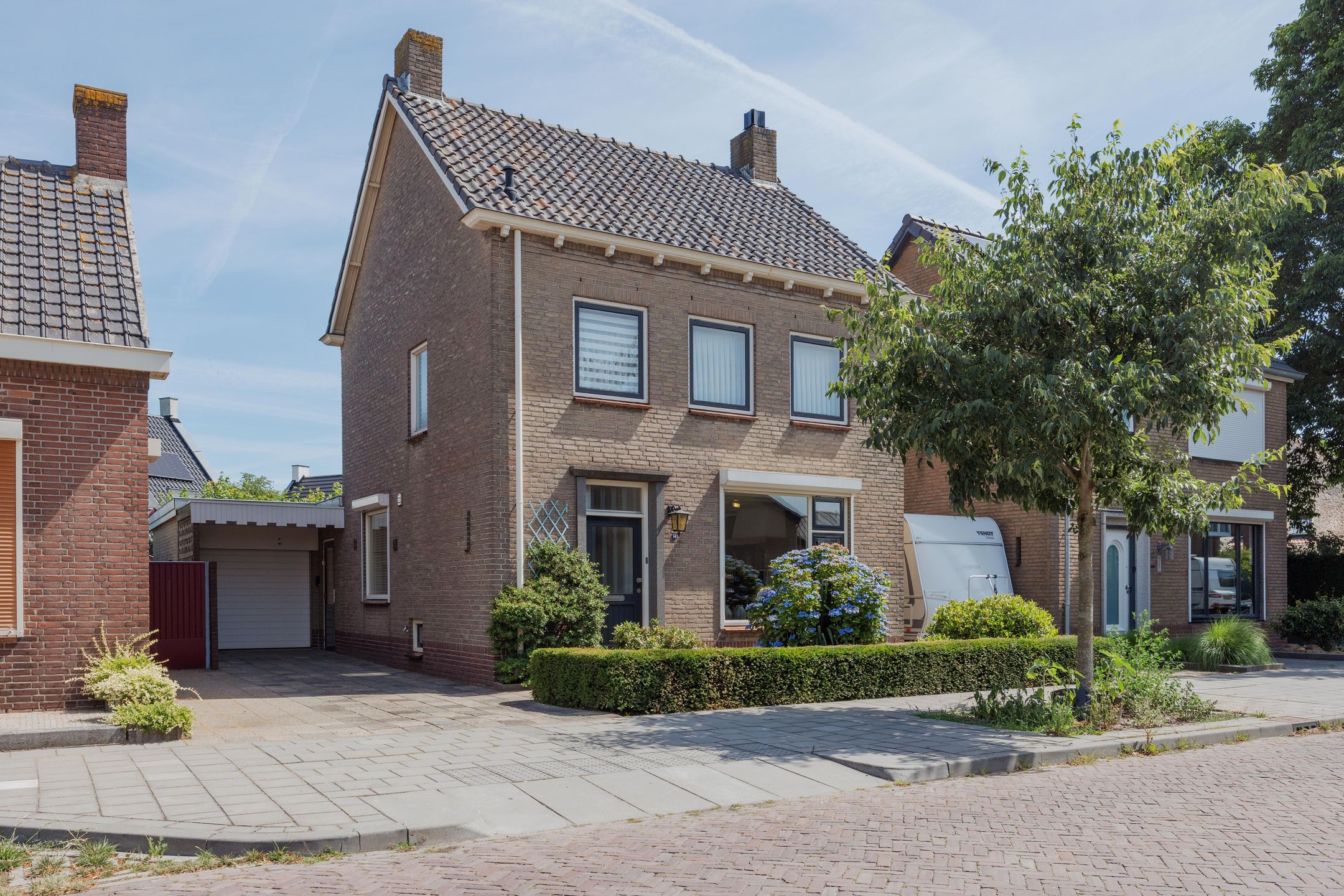 Burgemeester van Campenhoutstraat 14 