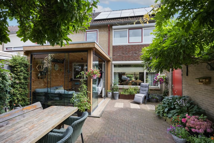 Photo 2 of Ververstraat 50