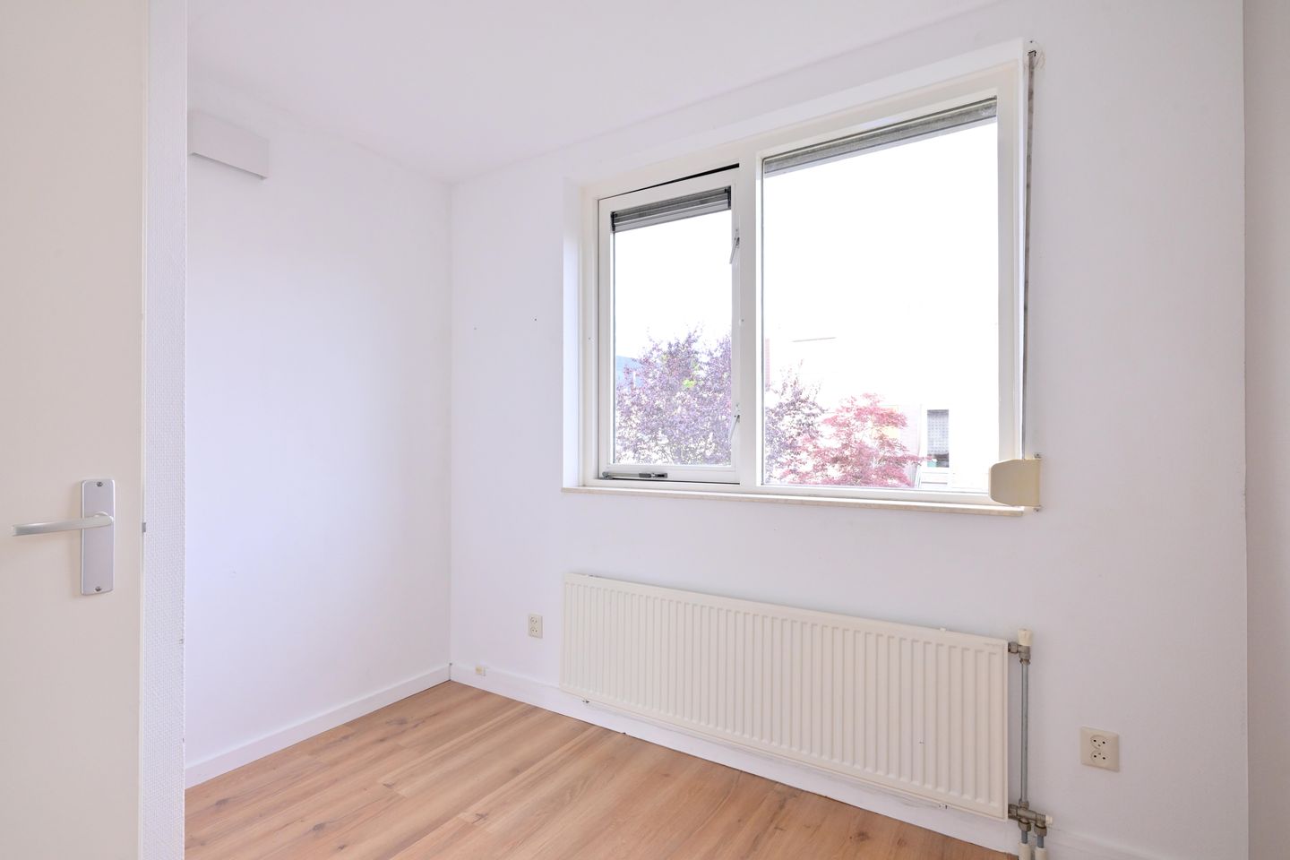 Photo 14 of Oudstraat 45