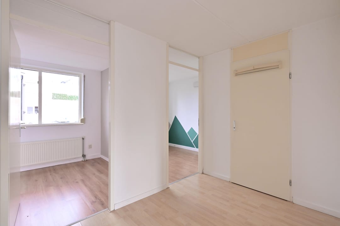 Photo 16 of Oudstraat 45