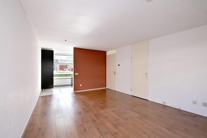 Photo 4 of Oudstraat 45