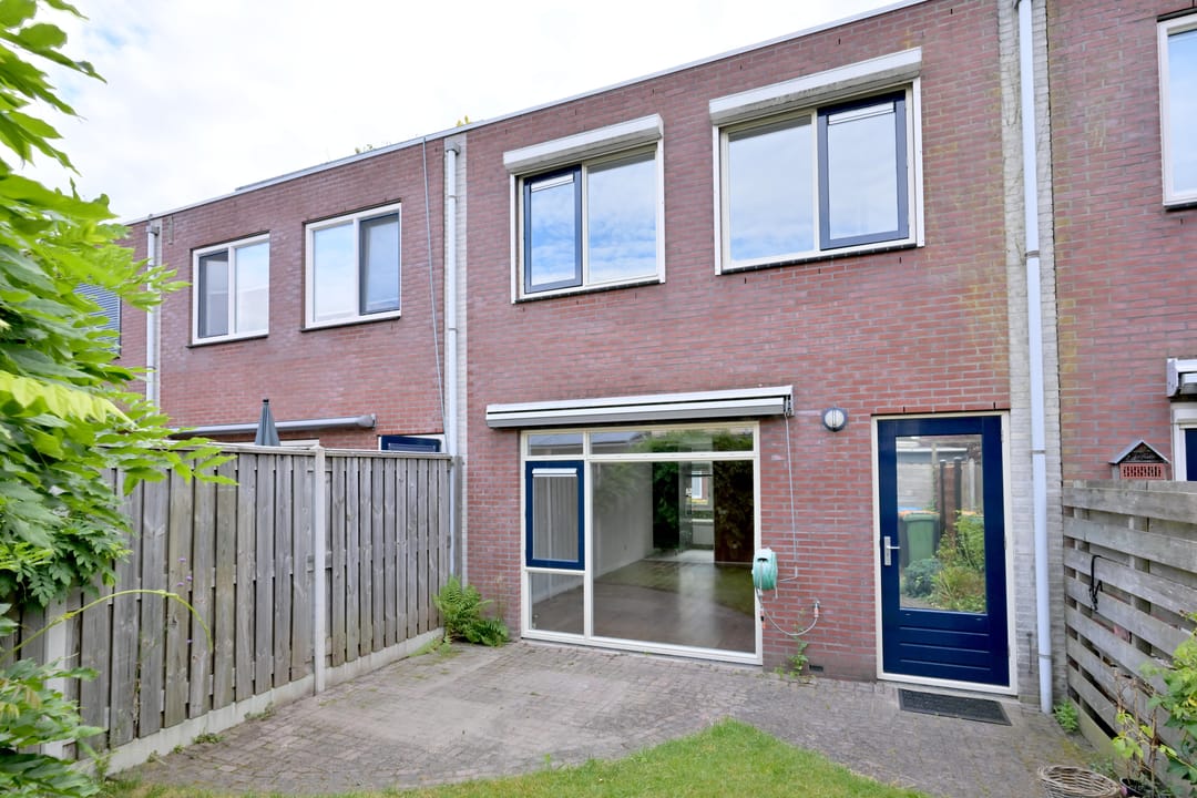 Photo 26 of Oudstraat 45