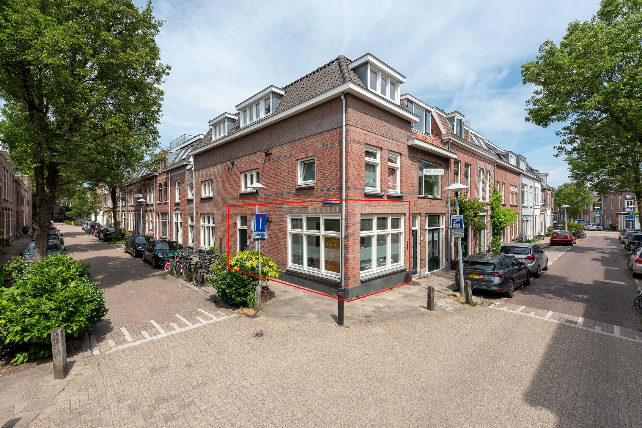 1e Spechtstraat 1