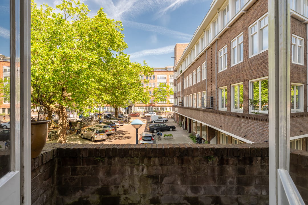 Photo 8 of Hestiastraat 69-1