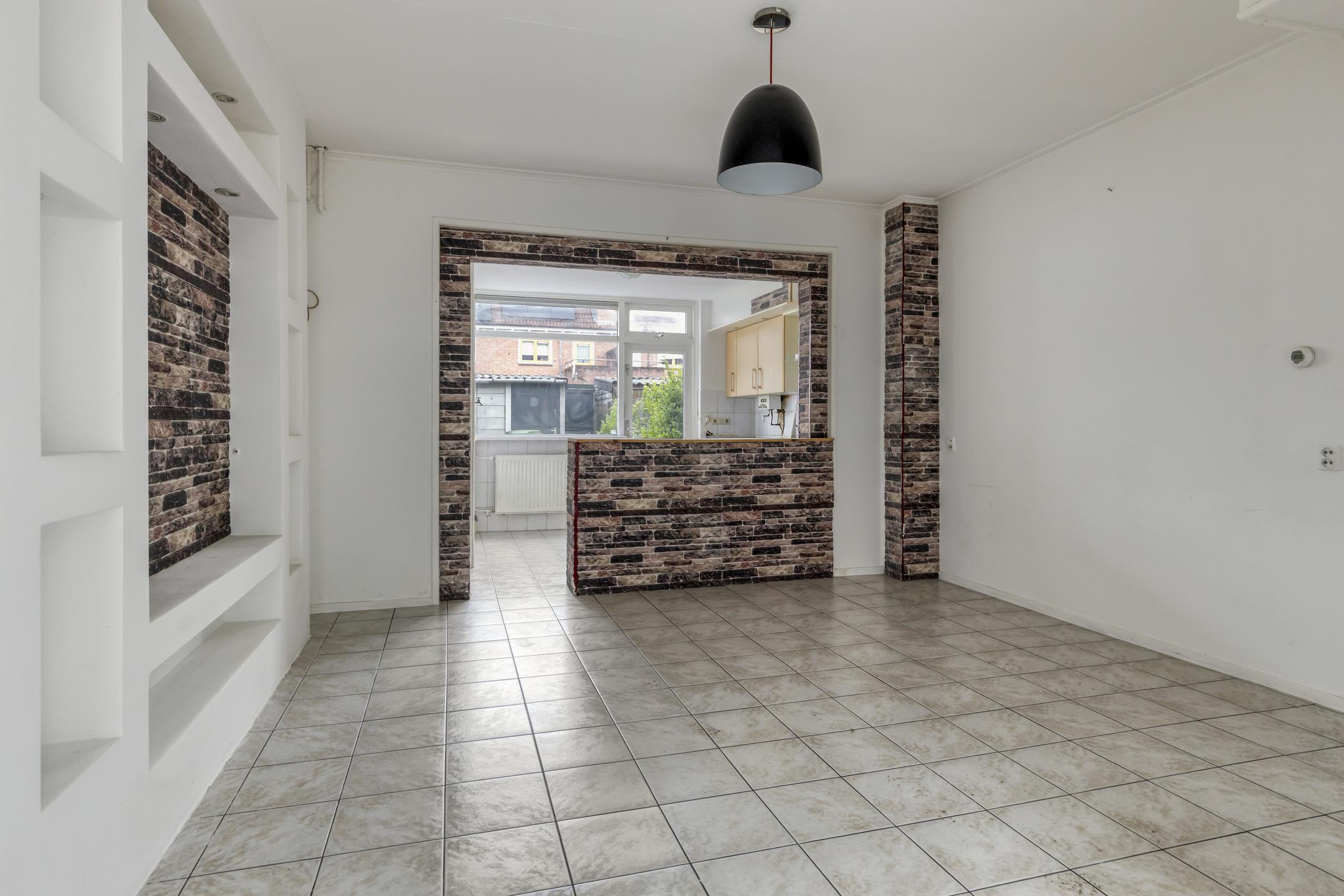 Photo 9 of Olmstraat 27