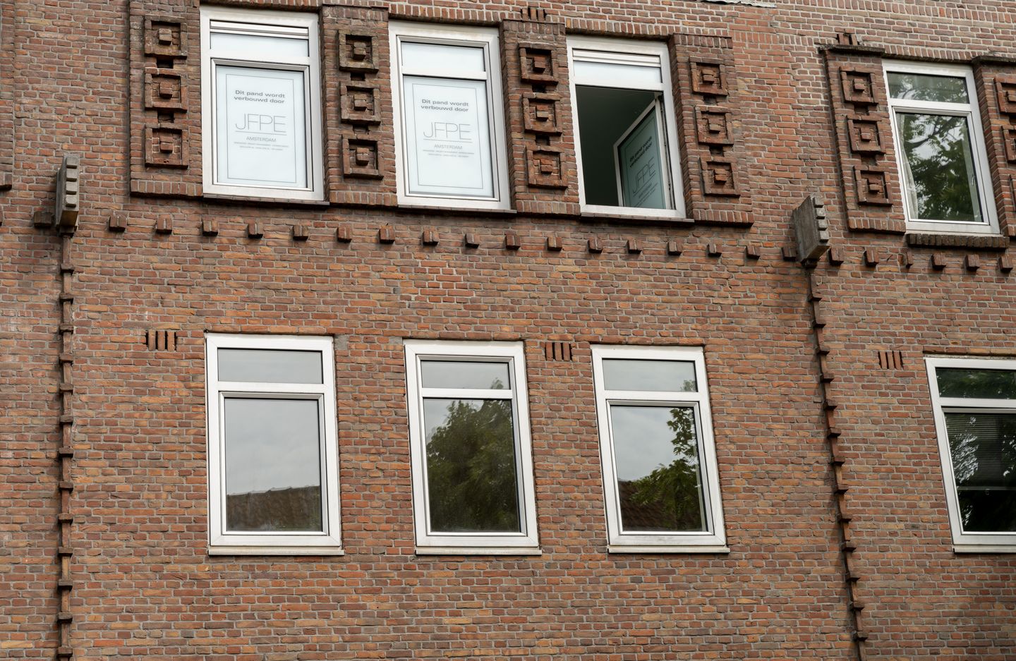 Photo 35 of Crynssenstraat 46-2