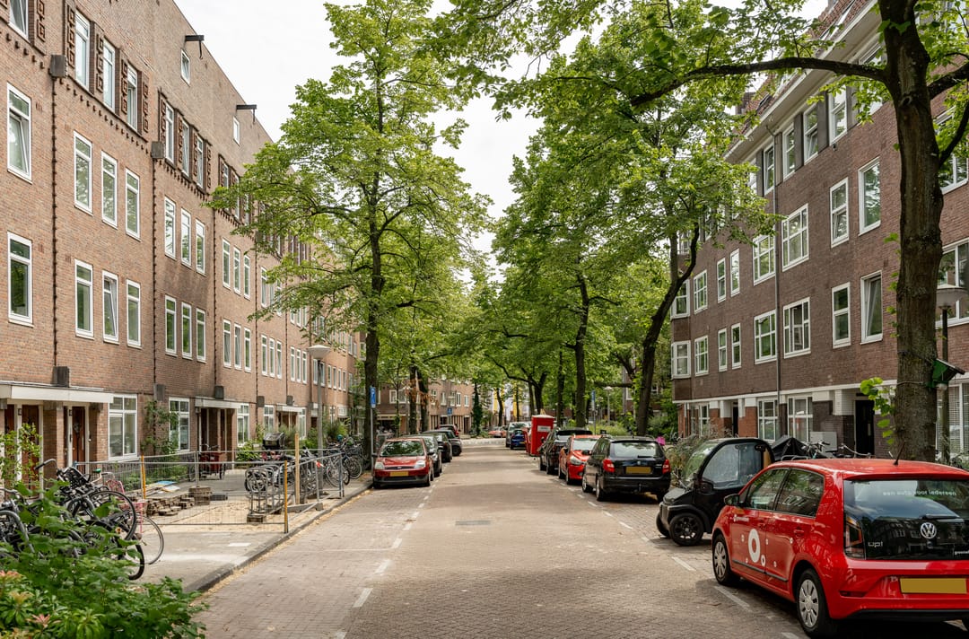 Photo 37 of Crynssenstraat 46-2