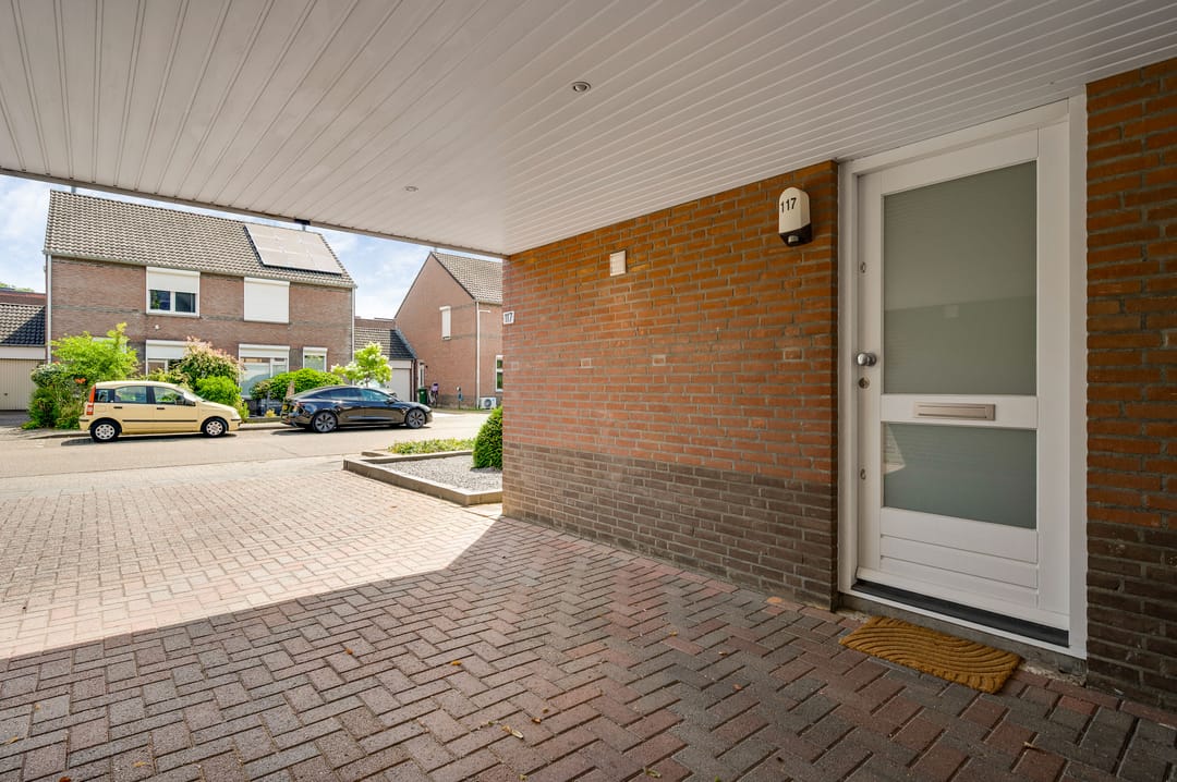 Foto 2 van Praaglaan 117