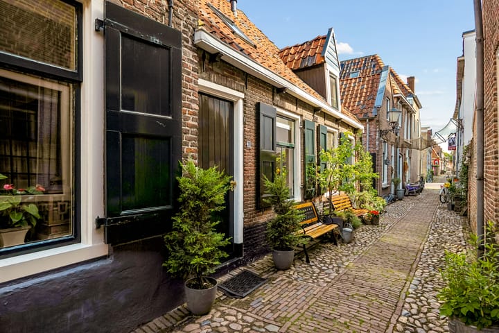 Foto 2 van Rozemarijnsteeg 39