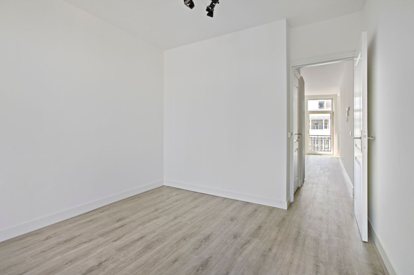 Photo 14 of Sumatrastraat 39-3