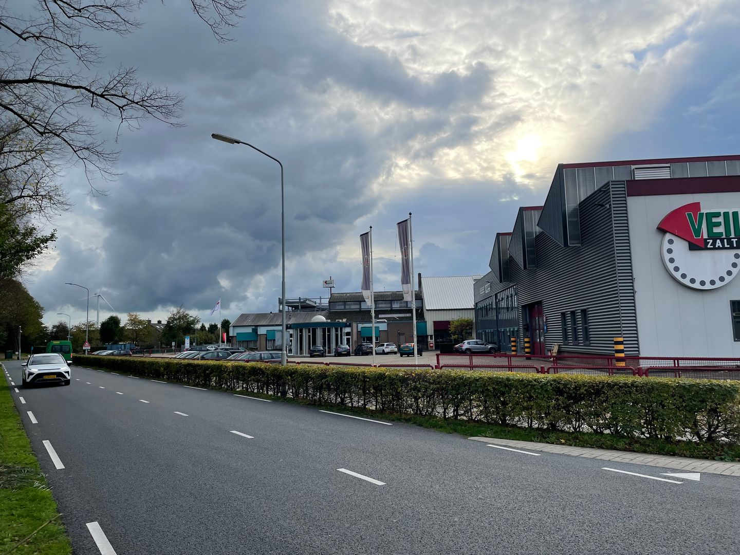 View photo 2 of Stationsweg 28