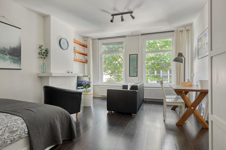 Photo 3 of Gerard Doustraat 78-2V