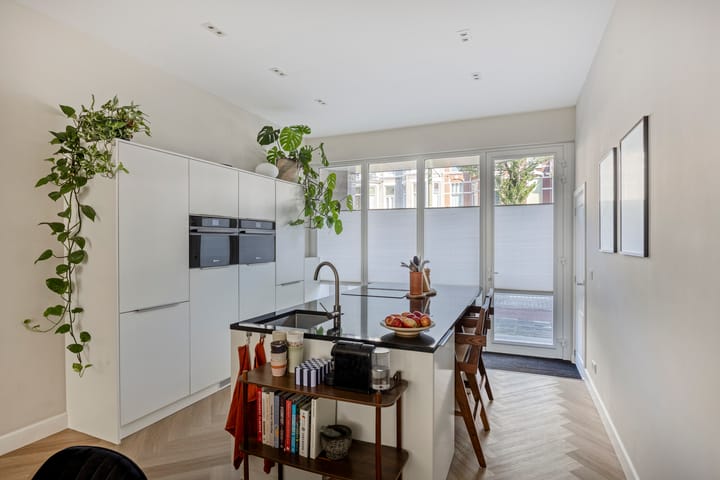 Appartement te koop: Laan van Meerdervoort 322A, 'S-Gravenhage