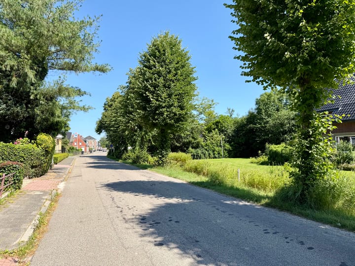 Vrijstaande woning te koop: Hereweg 23, Bierum