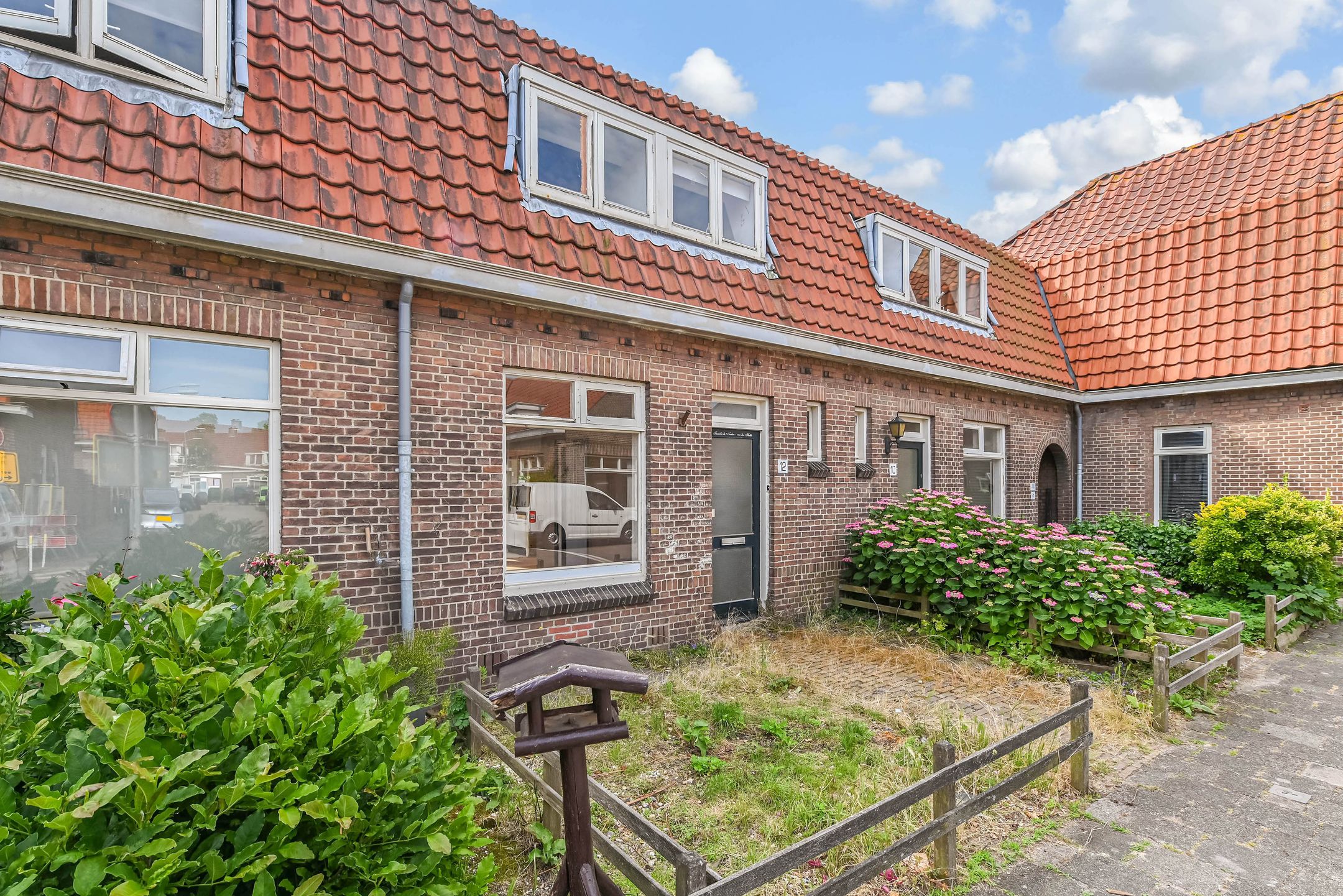 Photo 21 of Prins Hendrikstraat 12