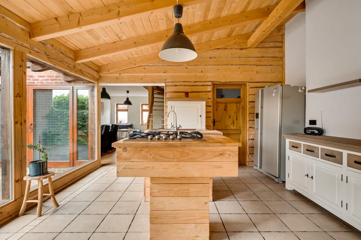 Tussenwoning te koop: Lambertusstraat 23, Neeritter