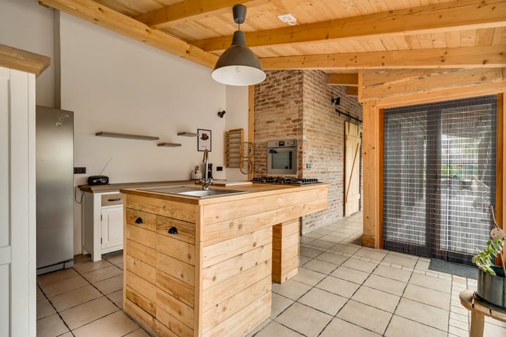 Tussenwoning te koop: Lambertusstraat 23, Neeritter