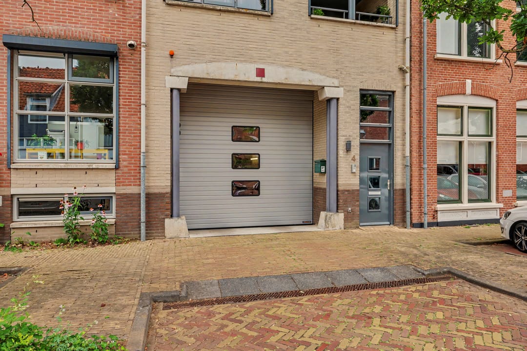 Foto 46 van Warmoesstraat 17
