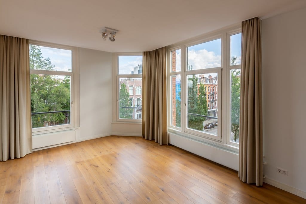 Foto 4 van Van Baerlestraat 118-3