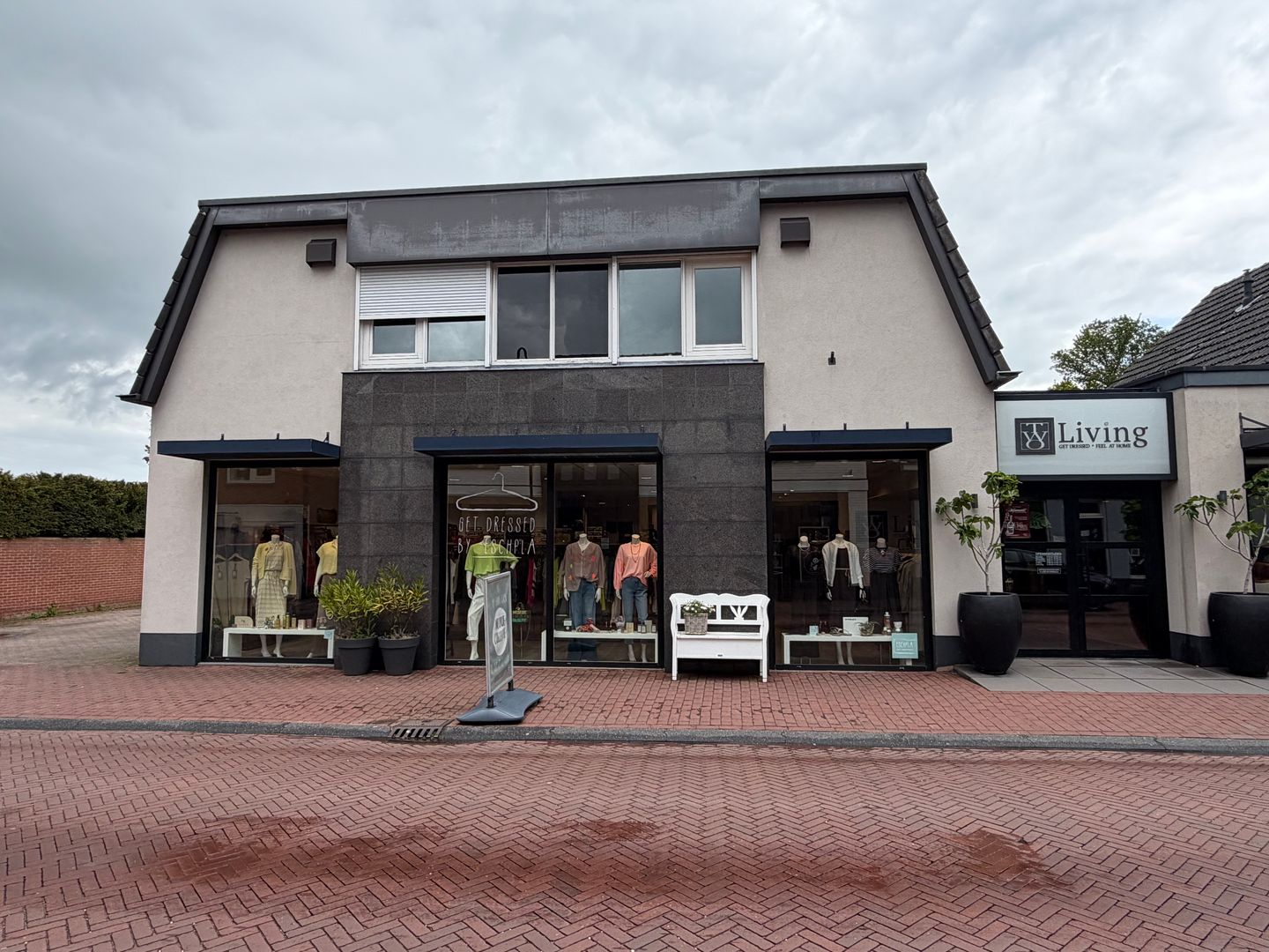View photo 1 of Grotestraat 28