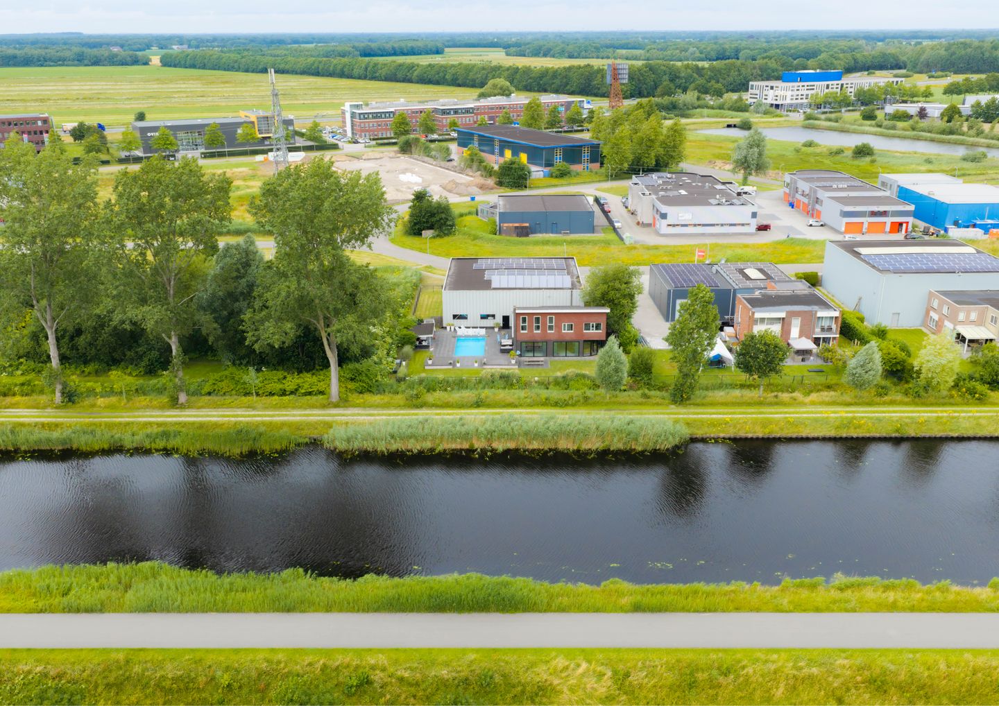 Bekijk foto 1 van Amerikaweg 44