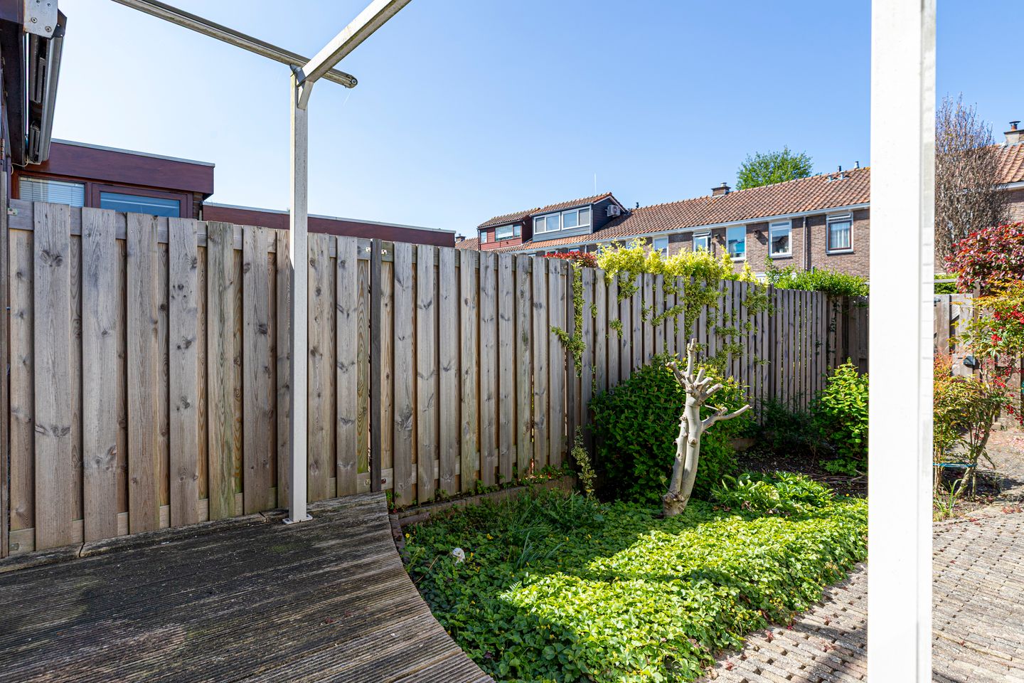 Photo 40 of Cort van der Lindenstraat 17